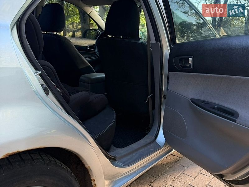 Седан Mazda 6 2003 в Каменском