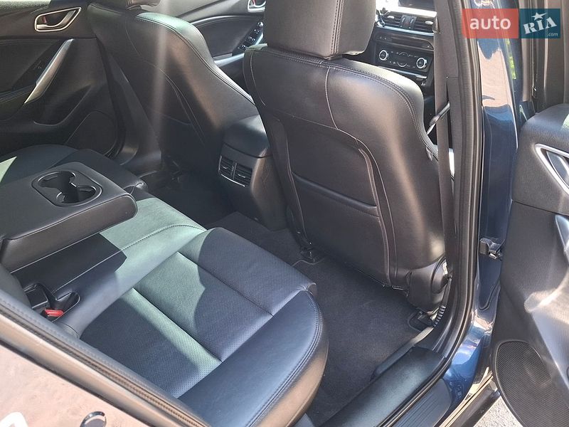 Седан Mazda 6 2016 в Запорожье