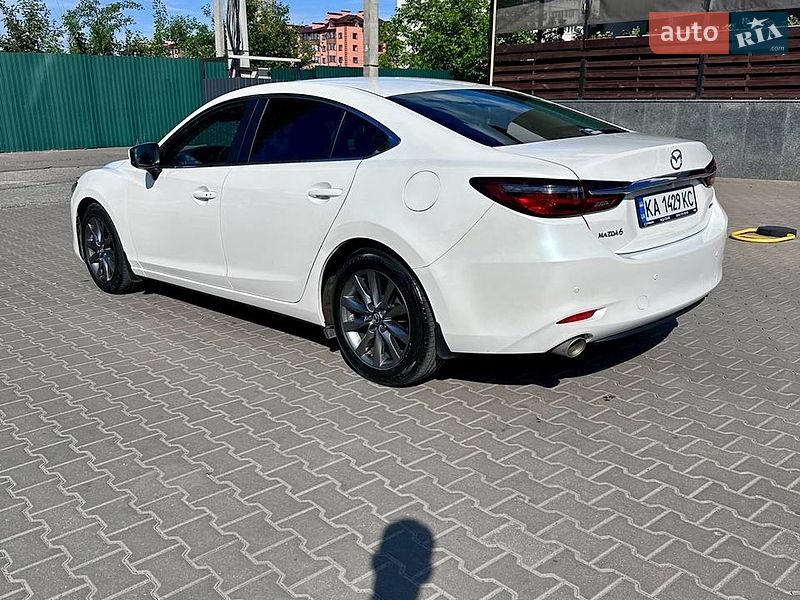 Седан Mazda 6 2019 в Киеве