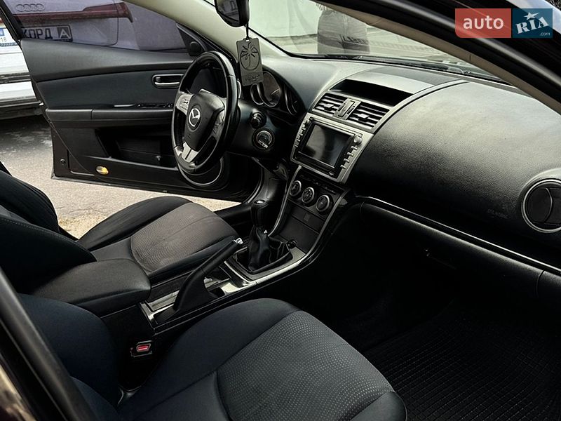 Универсал Mazda 6 2009 в Ровно