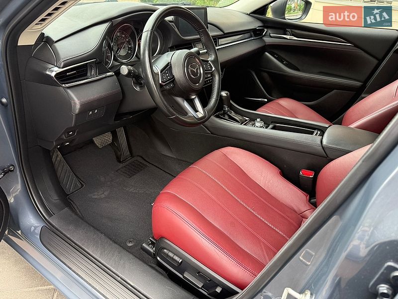 Седан Mazda 6 2020 в Киеве