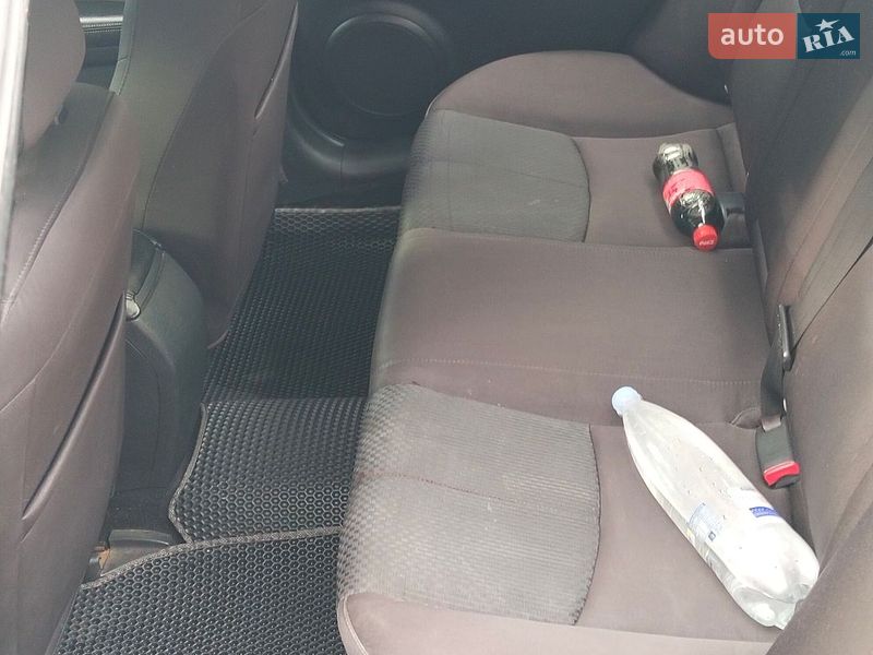 Седан Mazda 6 2012 в Житомире