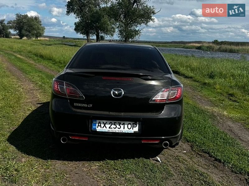 Седан Mazda 6 2008 в Печенегах