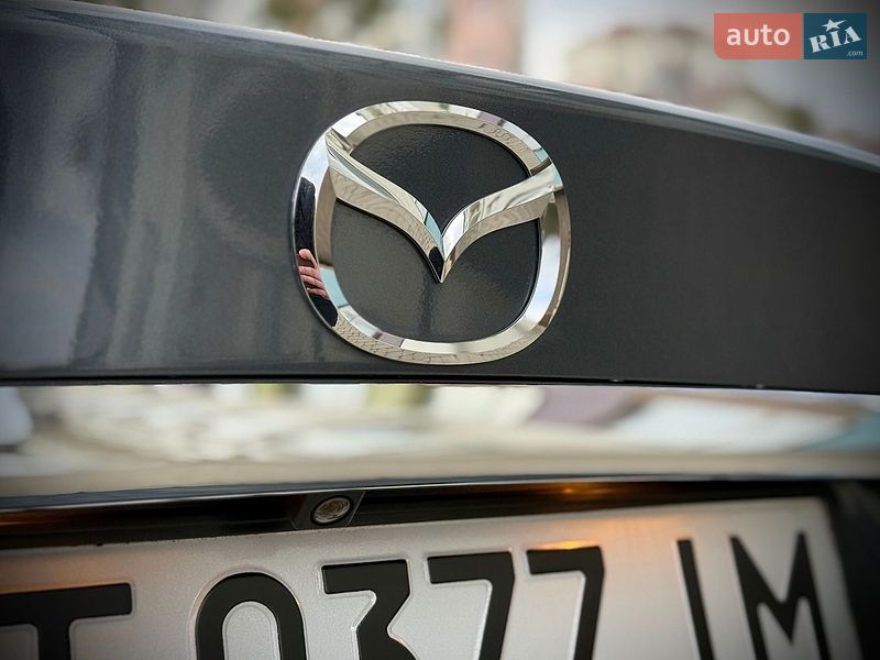 Седан Mazda 6 2016 в Ивано-Франковске