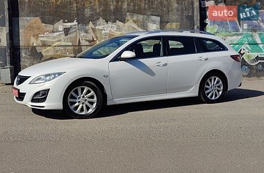 Универсал Mazda 6 2010 в Луцке