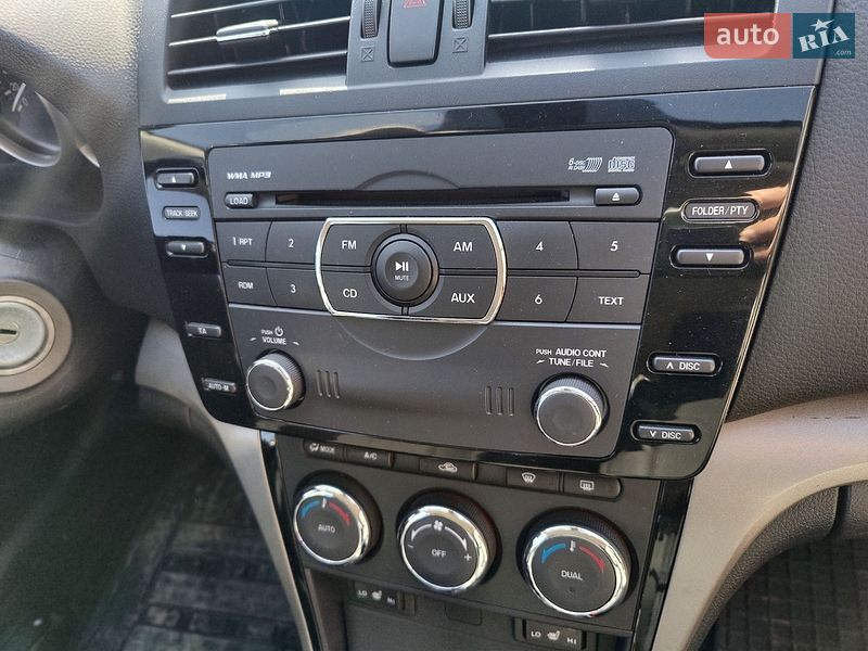 Универсал Mazda 6 2010 в Луцке