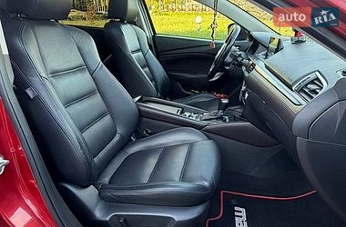 Седан Mazda 6 2016 в Южноукраїнську