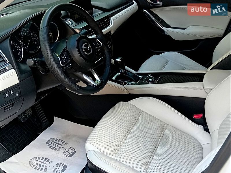 Седан Mazda 6 2017 в Сумах