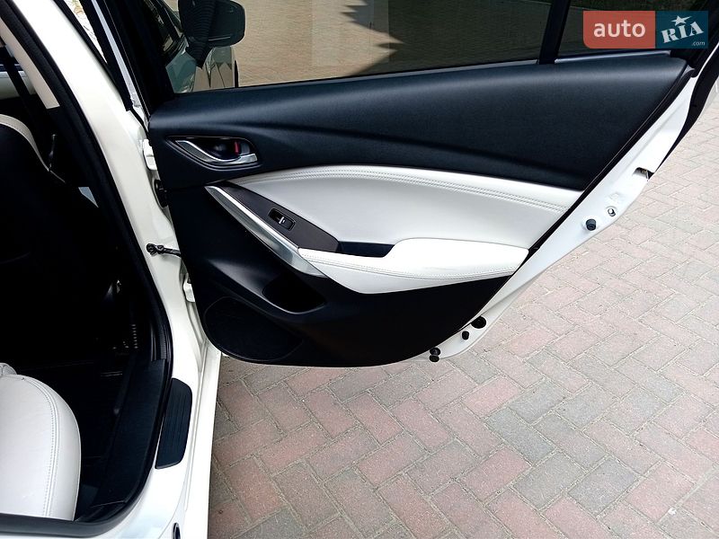 Седан Mazda 6 2017 в Сумах