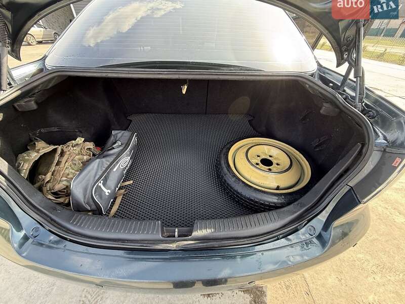 Седан Mazda 6 2006 в Богодухове