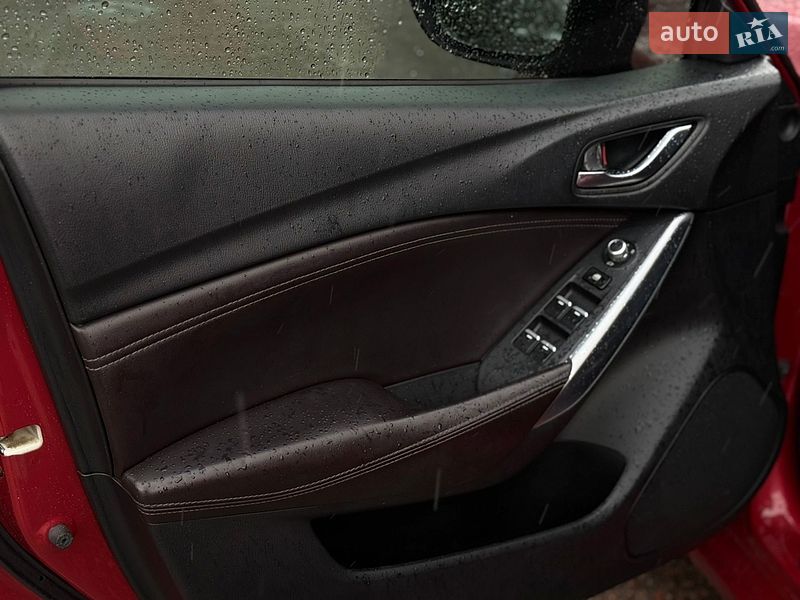 Седан Mazda 6 2015 в Кропивницькому