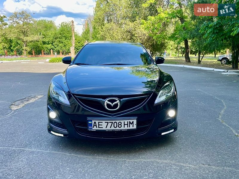 Седан Mazda 6 2011 в Новомосковске