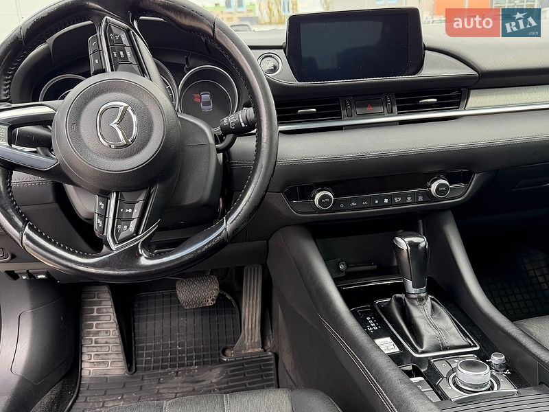 Седан Mazda 6 2018 в Киеве