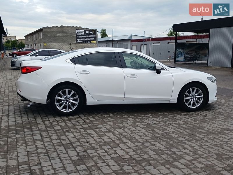 Седан Mazda 6 2013 в Нетешине