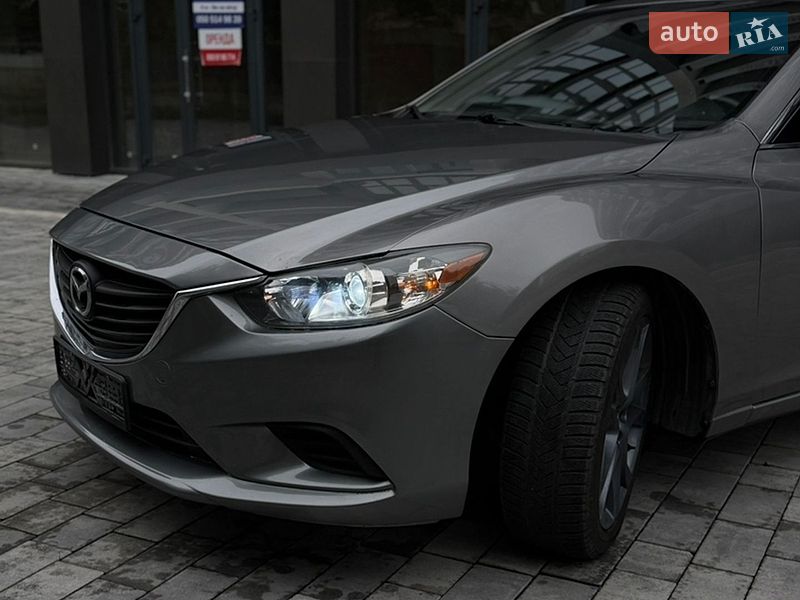 Седан Mazda 6 2013 в Черновцах