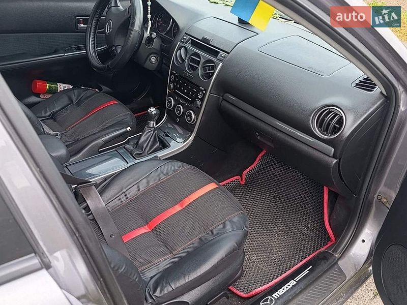 Седан Mazda 6 2006 в Отынии