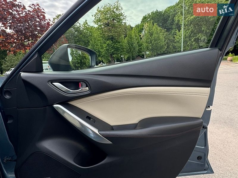 Седан Mazda 6 2013 в Киеве