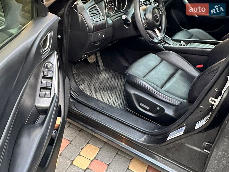 Седан Mazda 6 2016 в Львове