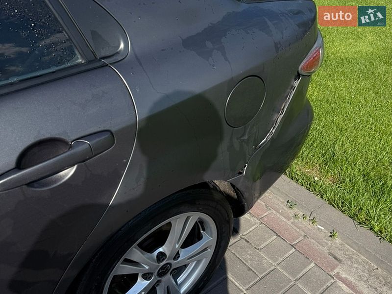 Лифтбек Mazda 6 2005 в Киеве