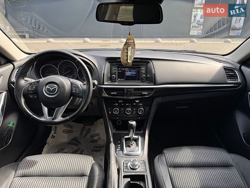 Седан Mazda 6 2014 в Киеве