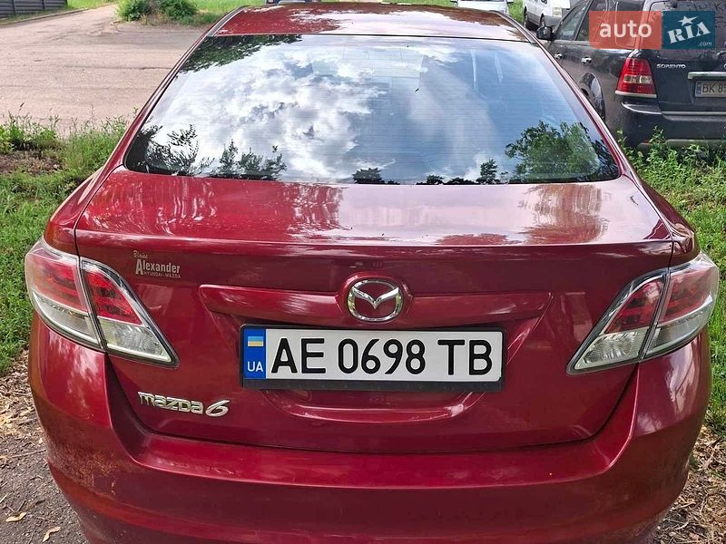 Седан Mazda 6 2010 в Днепре