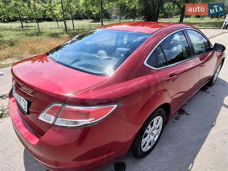 Седан Mazda 6 2010 в Днепре