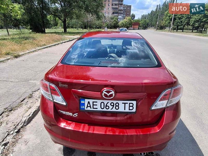 Седан Mazda 6 2010 в Днепре