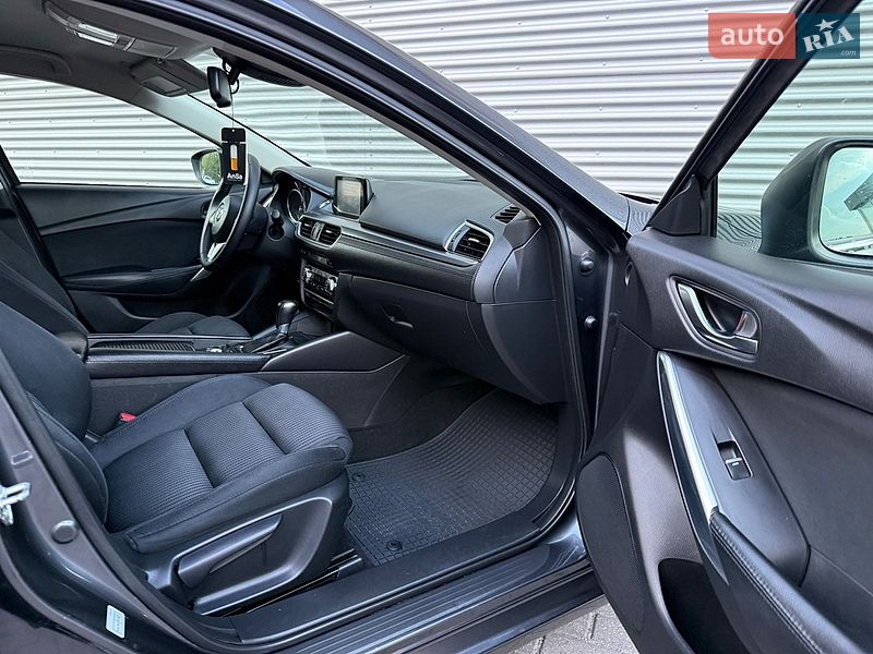 Універсал Mazda 6 2015 в Рівному