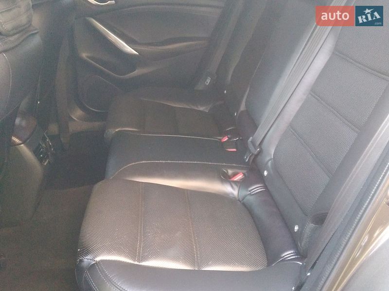 Універсал Mazda 6 2015 в Ужгороді