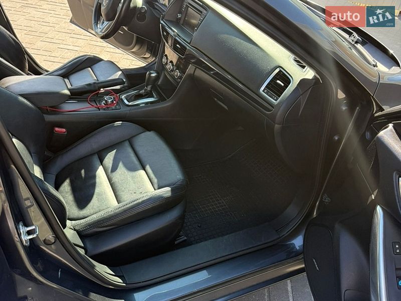 Седан Mazda 6 2014 в Полтаві