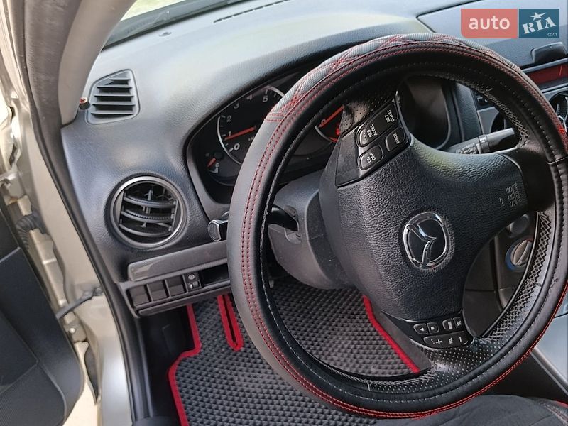 Седан Mazda 6 2005 в Херсоні