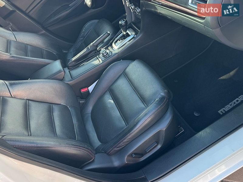 Седан Mazda 6 2013 в Киеве