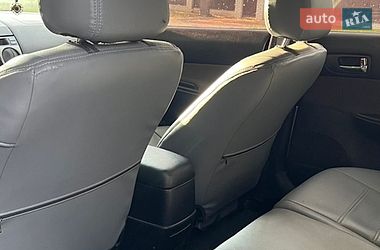 Универсал Mazda 6 2004 в Чернигове