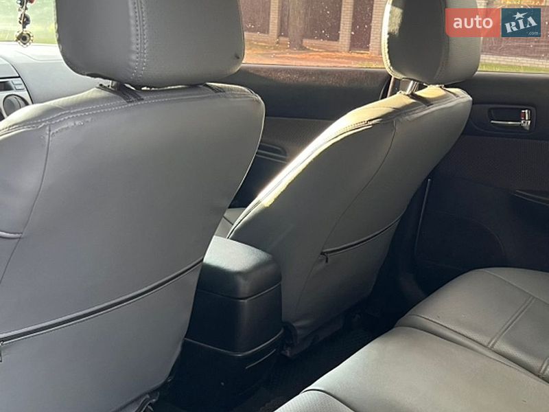 Универсал Mazda 6 2004 в Чернигове