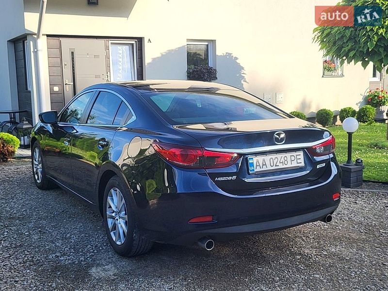 Седан Mazda 6 2016 в Старому Самборі