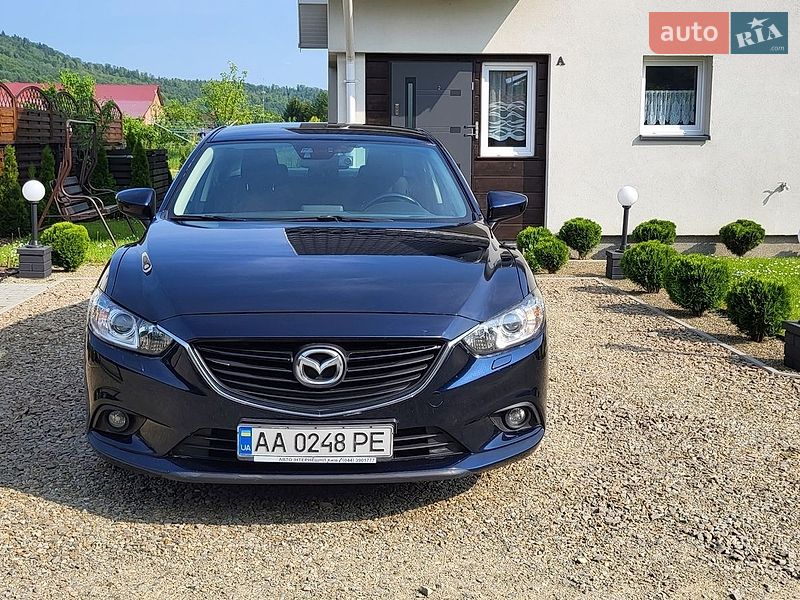 Седан Mazda 6 2016 в Старому Самборі