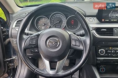 Седан Mazda 6 2016 в Старому Самборі