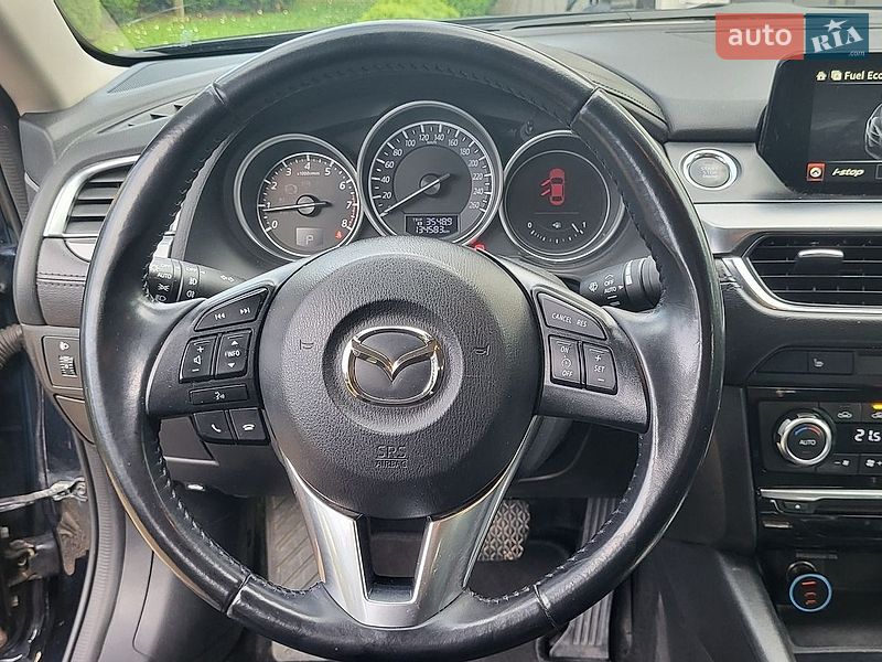 Седан Mazda 6 2016 в Старому Самборі
