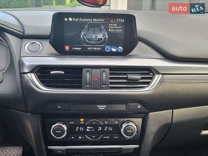 Седан Mazda 6 2016 в Старому Самборі