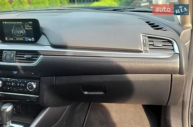 Седан Mazda 6 2016 в Старому Самборі