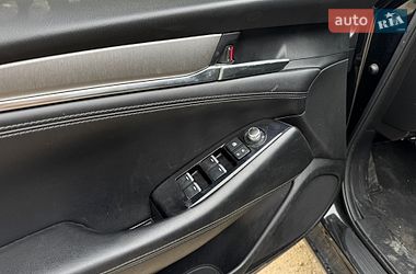 Седан Mazda 6 2019 в Львові