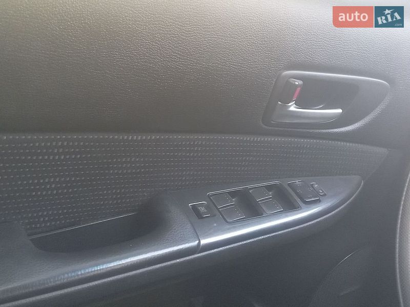 Универсал Mazda 6 2005 в Черновцах