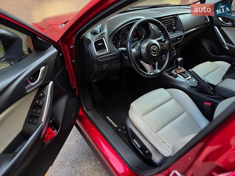 Седан Mazda 6 2014 в Тернополе