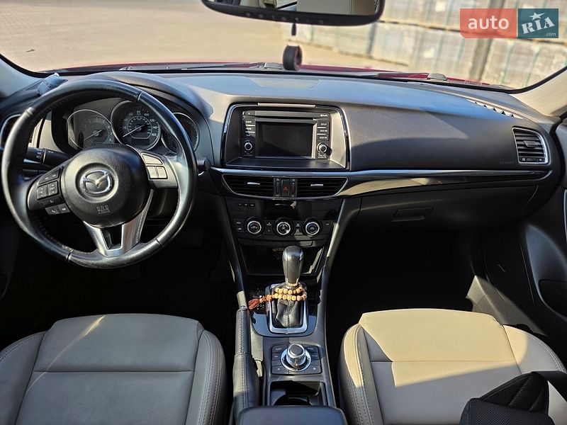 Седан Mazda 6 2014 в Тернополе