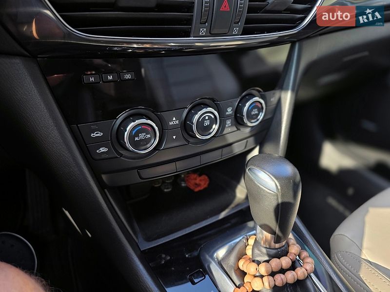 Седан Mazda 6 2014 в Тернополе