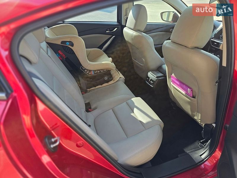 Седан Mazda 6 2014 в Тернополе