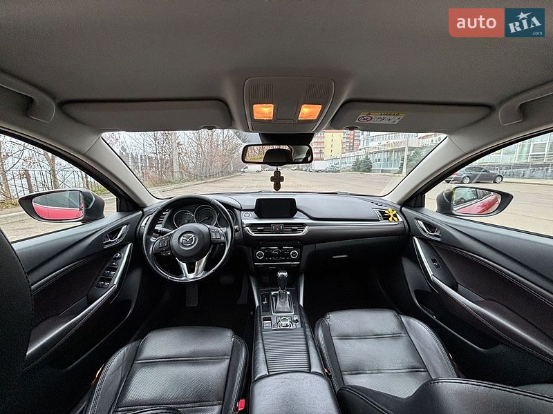 Седан Mazda 6 2016 в Миколаєві