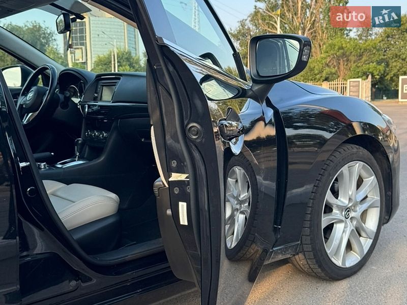 Седан Mazda 6 2013 в Измаиле