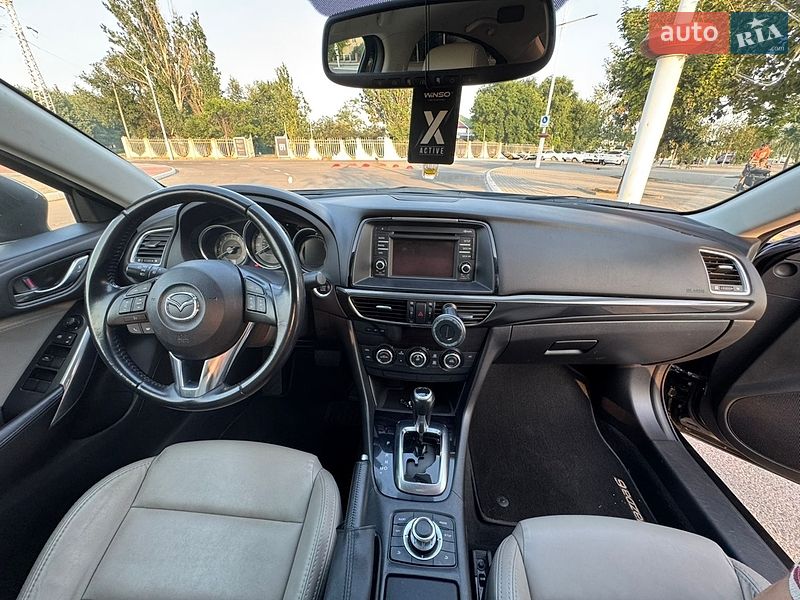 Седан Mazda 6 2013 в Измаиле