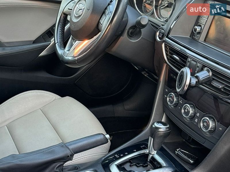 Седан Mazda 6 2013 в Измаиле